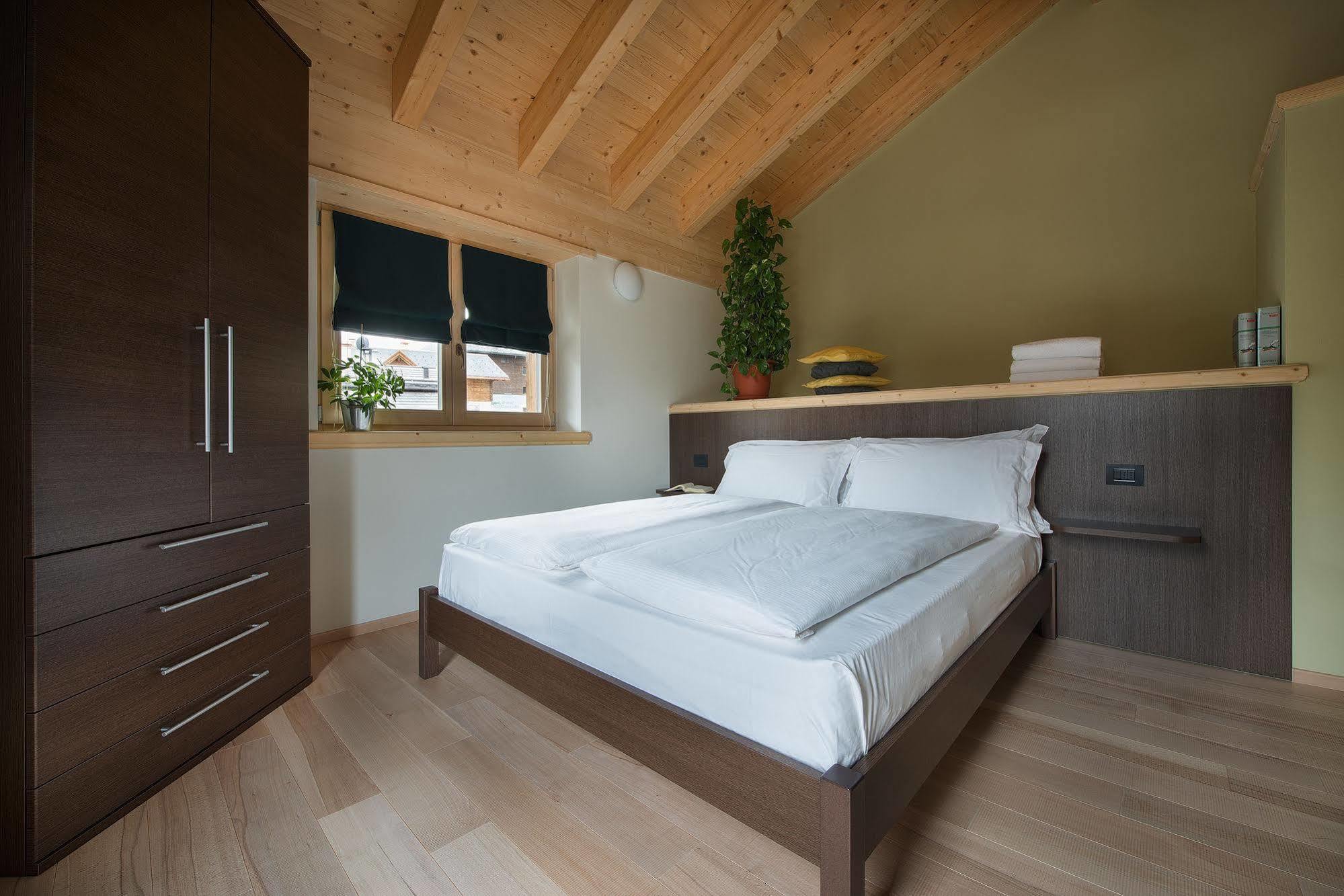 Central Rin Apartment Livigno Exterior photo